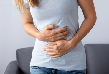 Gonfiore addominale persistente: quando preoccuparsi e cosa fare