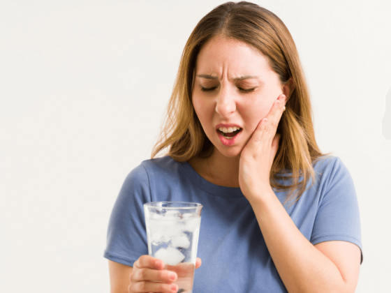 Perché i denti fanno male con il freddo? Scopri le cause